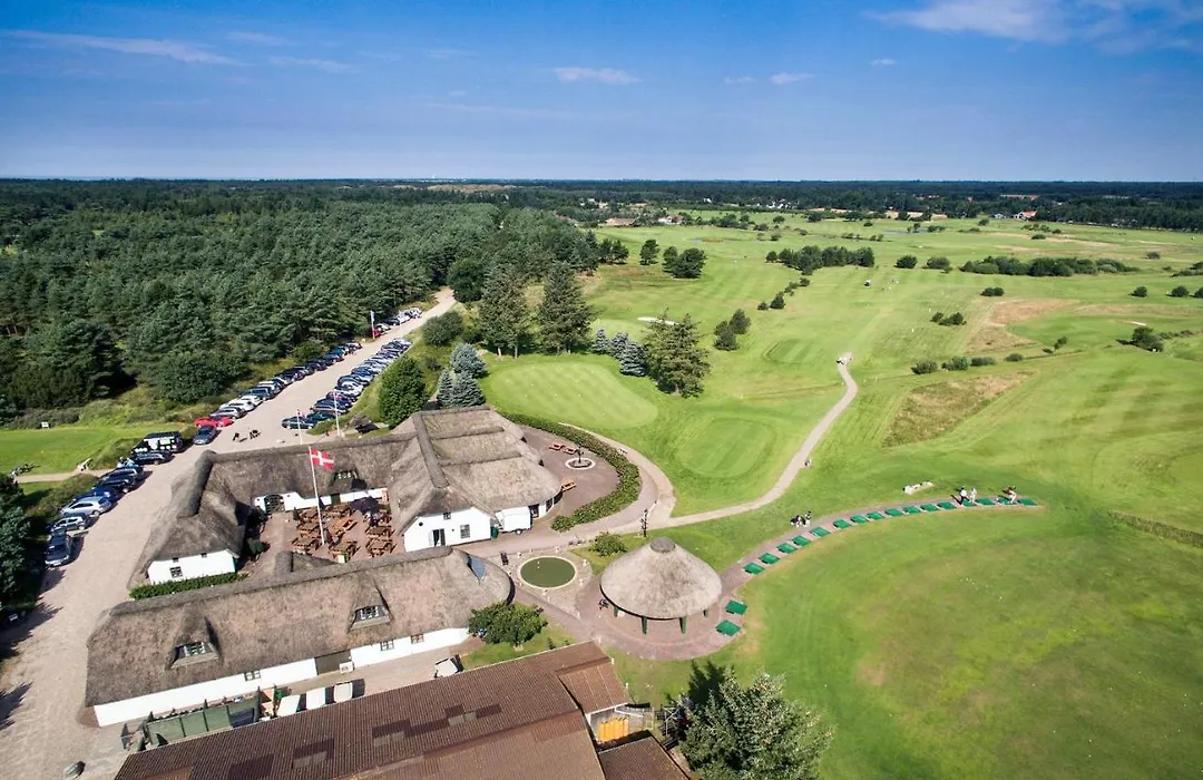 Blavandshuk Golf Hostel-1